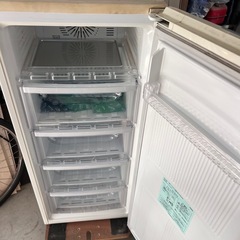 三菱家庭用冷凍庫　　
の画像