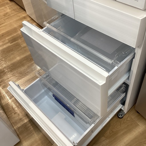 【トレファク神戸南店】Panasonic の6ドア冷蔵庫です【取りに来られる方限定】