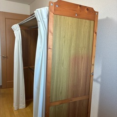 伸縮クローゼットの画像