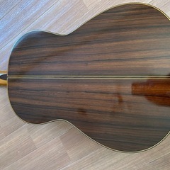 グラナダの巨匠パコ・サンチャゴ・マリン　　　　世界のプロが使用する高級クラシックギターの画像