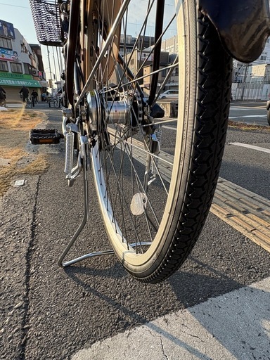 中古ブリヂストン電動アシスト自転車　8.7Ah 大阪　010番