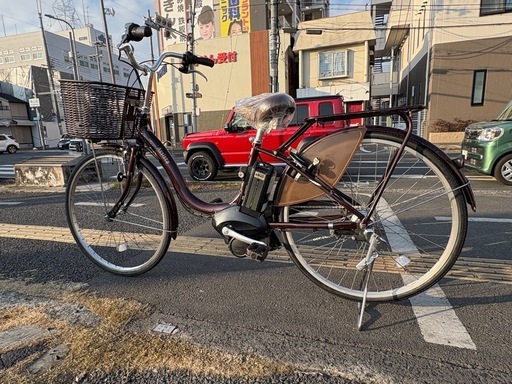 中古ブリヂストン電動アシスト自転車　8.7Ah 大阪　010番