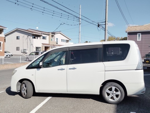 平成23年日産セレナ車検8年12月まで乗って帰れます！ (イセ) 館林の