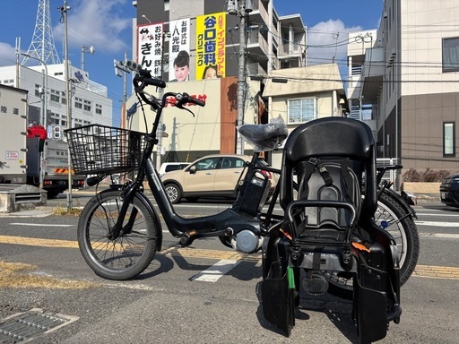中古20㌅Panasonic電動アシスト自転車　16Ah 大阪　033番