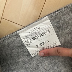 2/11.14.15取りに来れる方優先！キッチンカーペットの画像