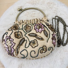 スパンコール　パーティーバックの画像