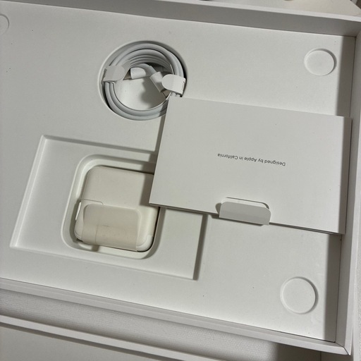 ノートPC　MacBook Air M1