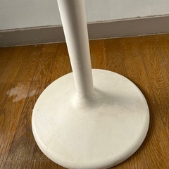 テーブル　スペースエイジ風の画像