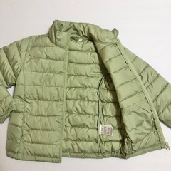 キッズ　120cm 軽量ダウンジャケットジャケットの画像