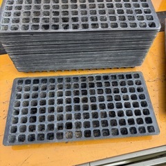 育苗トレイの画像