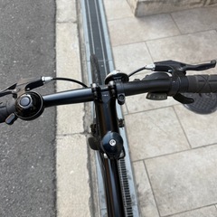 8段変速スポーツ自転車の画像