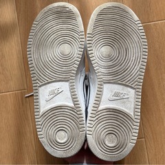 NIKE スニーカー　23センチの画像