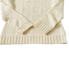 クルーネックニット セーター アクリル70％ 毛30％ シンプル 長袖ニット アイボリー オフホワイト トップス 長袖セーターの画像