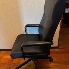 オフィスチェア ブラック 中古の画像