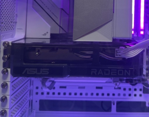 ASUS qGADEON　DUAL-RX9060XT-16G