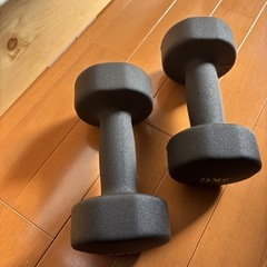 【美品】ダンベル５キロ×2個の画像