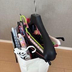 ハンガー　大量の画像