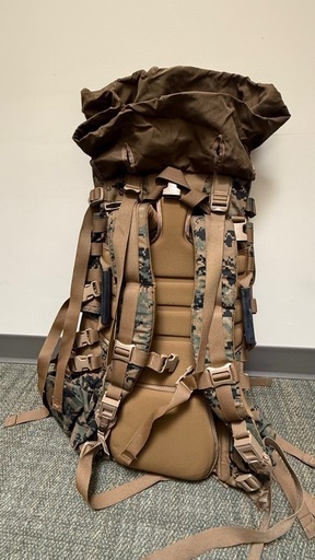 米海兵隊 USMC 大型バックパック デジタルカモ ミリタリー