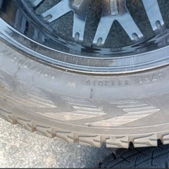 スタッドレスタイヤ　美品！　225/60 r17の画像