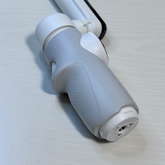 【使用1度のみ】Insta360 Flow AI搭載スマートフォン用ジンバル スタビライザーの画像