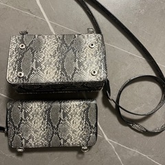 AZUL  ショルダーバッグの画像