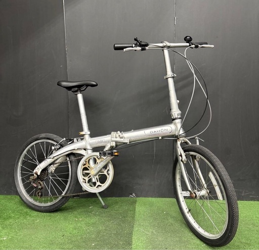 【取引中】折り畳み自転車20インチ　DAHON route シルバー