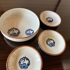 梅 青、藍色 お皿、醤油小皿　合計4点の画像