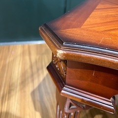 【トレファク神戸南店】アンティーク調　サイドテーブル です‼︎【取りに来られる方限定】の画像