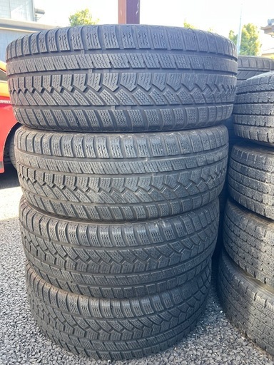 225/55R18,2019年,4本
