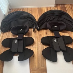 joieアイアーク３６０
チャイルドシート　双子　の画像