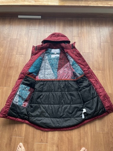 値引きしました！オニール　スノボジャケット　　           M 