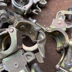 クランプ １個400円の画像