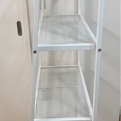 スチールラックの画像