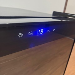 【極美品】2021年製 THANKO 日本酒 冷蔵庫 S-RFS20B 縦置きの画像