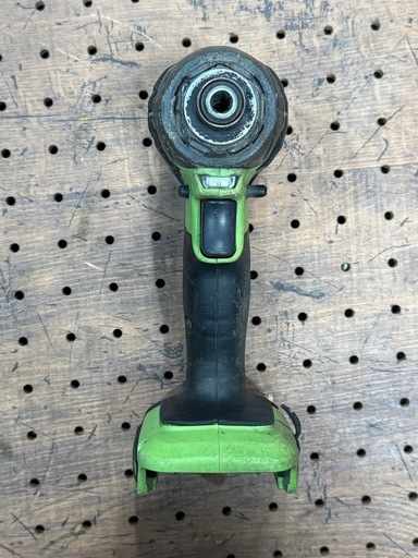 Makita TD138D 14.4V インパクトドライバ 本体のみ 動作確認済み