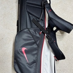 NIKE ゴルフバックの画像