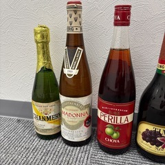 1本300円 梅酒　ワイン　の画像