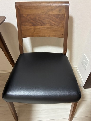 大塚家具ダイニングテーブル、椅子