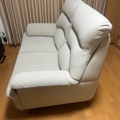 傷・汚れに強い2人掛けソファ　合皮タイプの画像