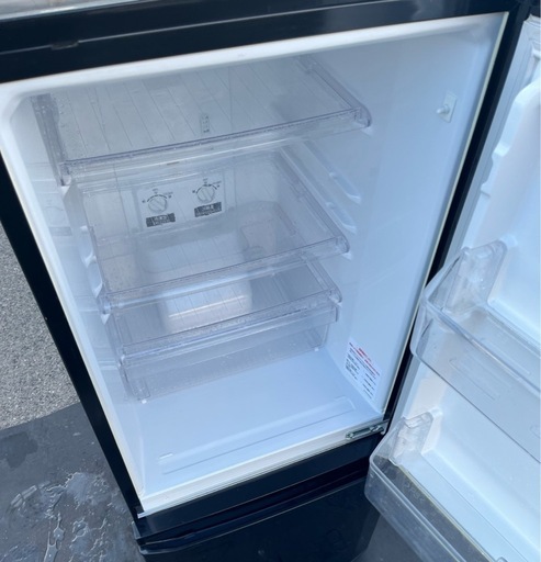 正面凹みあり】三菱 ノンフロン冷凍冷蔵庫 146L 正面凹みあり】三菱 ノンフロン冷凍冷蔵庫 146L