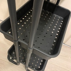 キャスター付き
ワゴンの画像