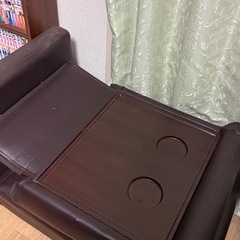 【取りに来れる方】1人用ソファー兼テーブルの画像