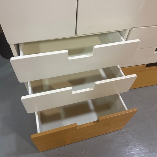 IKEA ワードローブ