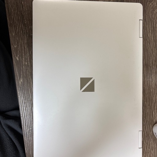 ノートパソコン　NEC PC-NM750RAW-E3