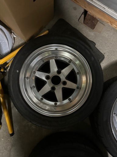 175/80R16インチジムニースタッドレスブリジストンホイール付き 2024 年製