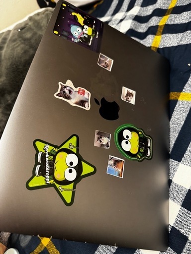 おもちゃ MacBook Pro 2016