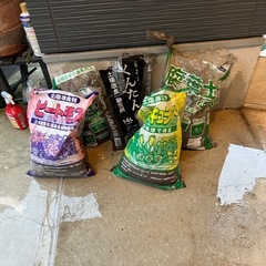 【ガーデニング】薔薇の残土の画像