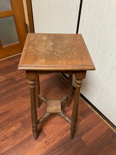 昭和レトロ】木製サイドテーブル・花台 (こんた) 川間のテーブル