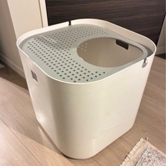 猫用トイレ「モデキャット リタ―ボックス」の画像