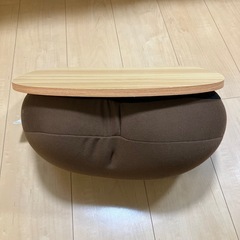 クッションテーブル の画像